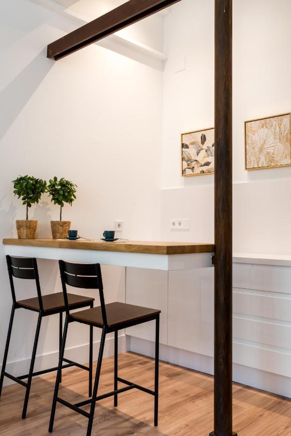 Puerta Real Home Apartment 1 Севилья Экстерьер фото